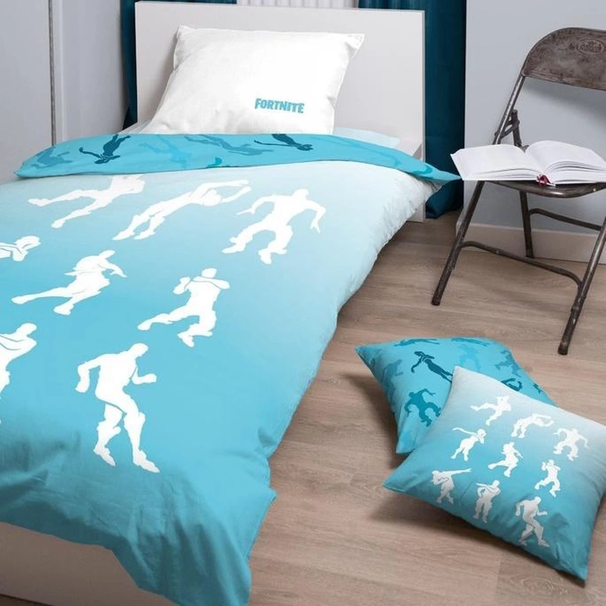 Fortnite Shuffle Blauw - Dekbedovertrek - Eenpersoons - 140 X 200 Cm - Blauw/Wit 5 Fortnite Shuffle Blauw - Dekbedovertrek - Eenpersoons - 140 X 200 Cm - Blauw/Wit - Afbeelding 5