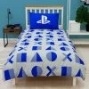 1-persoons Jongens Dekbedovertrek (dekbed Hoes) Grijs (lichtgrijs) / Blauw Met Officieel Playstation Logo (computerspel / Spelcomputer / Gamer) En Controller Knoppen Eenpersoons 140 X 200 Cm (cadeau Idee Voor Kinderen)
