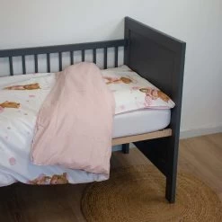 Decoware® Ledikant Dekbedovertrek Ballerina Beer - Katoen Renforce - 100x135 Cm - 40x60 Cm -Beddengoed winkel 1200x1200 49