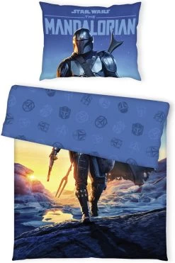 Dekbedovertrek Star Wars- The Mandalorian- Baby Yoda- 140x200cm- 100% Katoen-kussen 70x90cm-Uniek! Incl. Unieke The Child Mok -Beddengoed winkel 798x1200 1